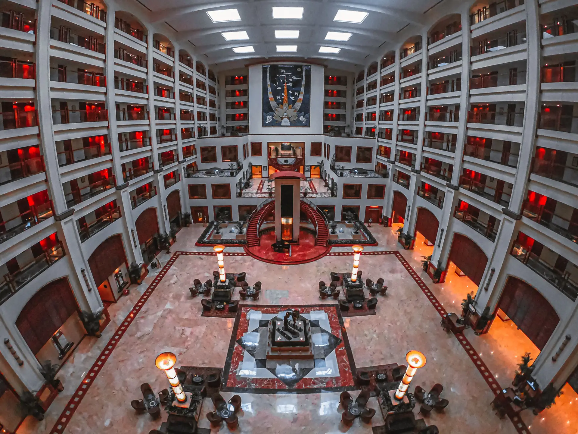 Außenansicht des Maplebordepartners Casino-Eingangs
